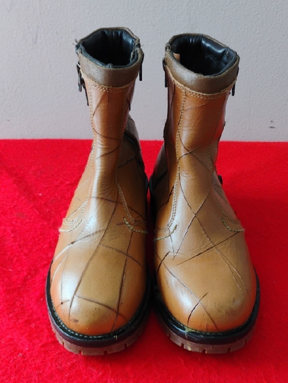 Men's Tan Leather Zip-Up Ankle Boots